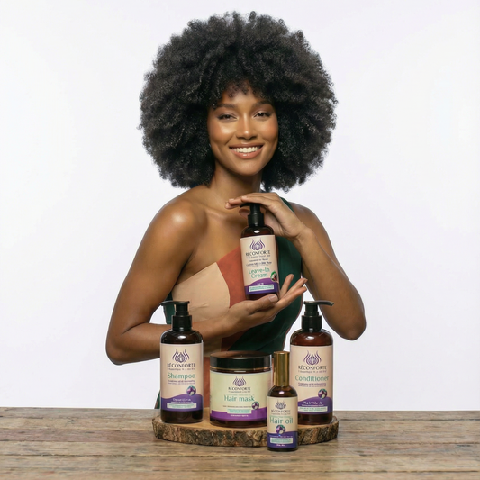 Conjunto de todos los productos: champú, acondicionador, crema sin enjuague, mascarilla y aceite para el cabello.